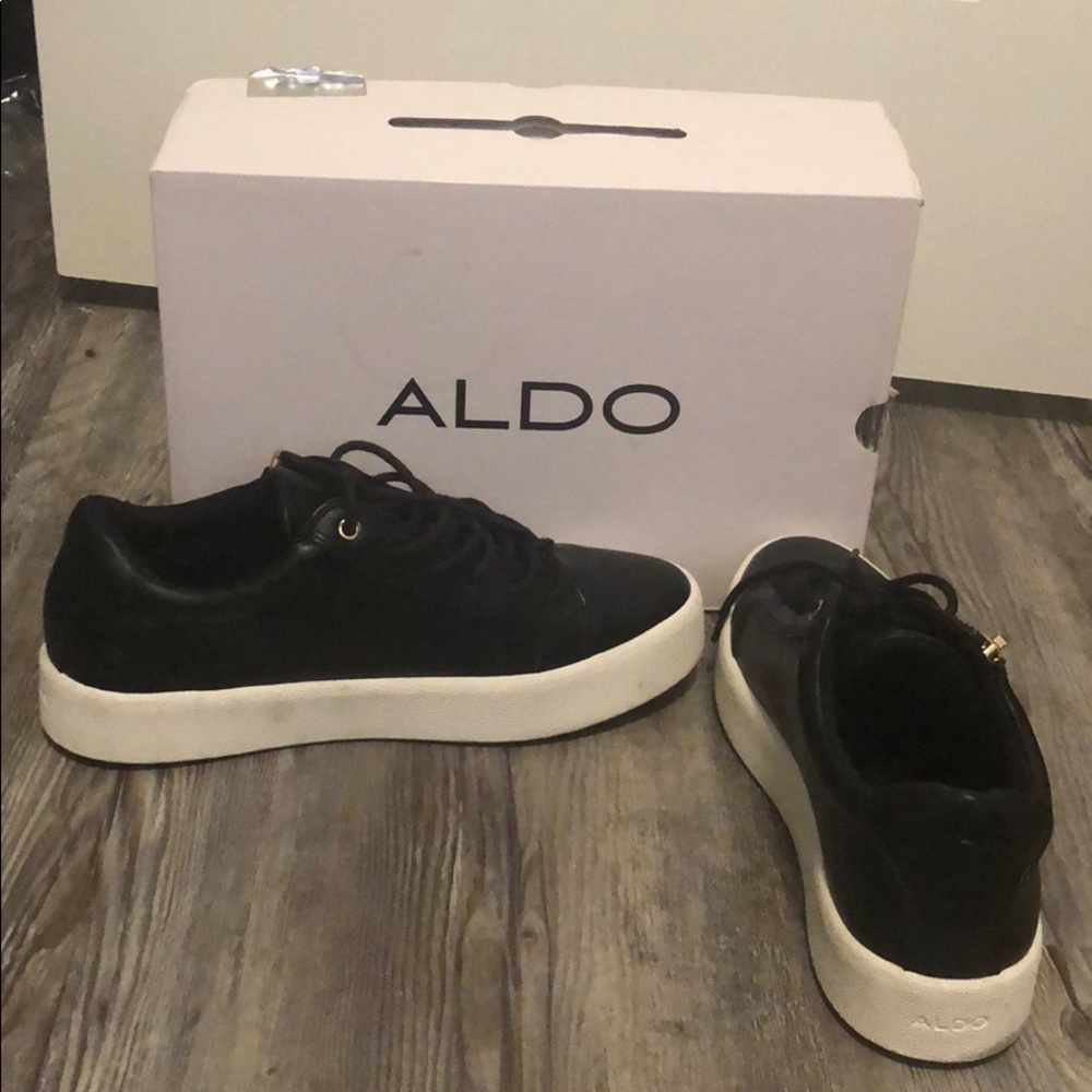 Aldo - Picture 4 of 5